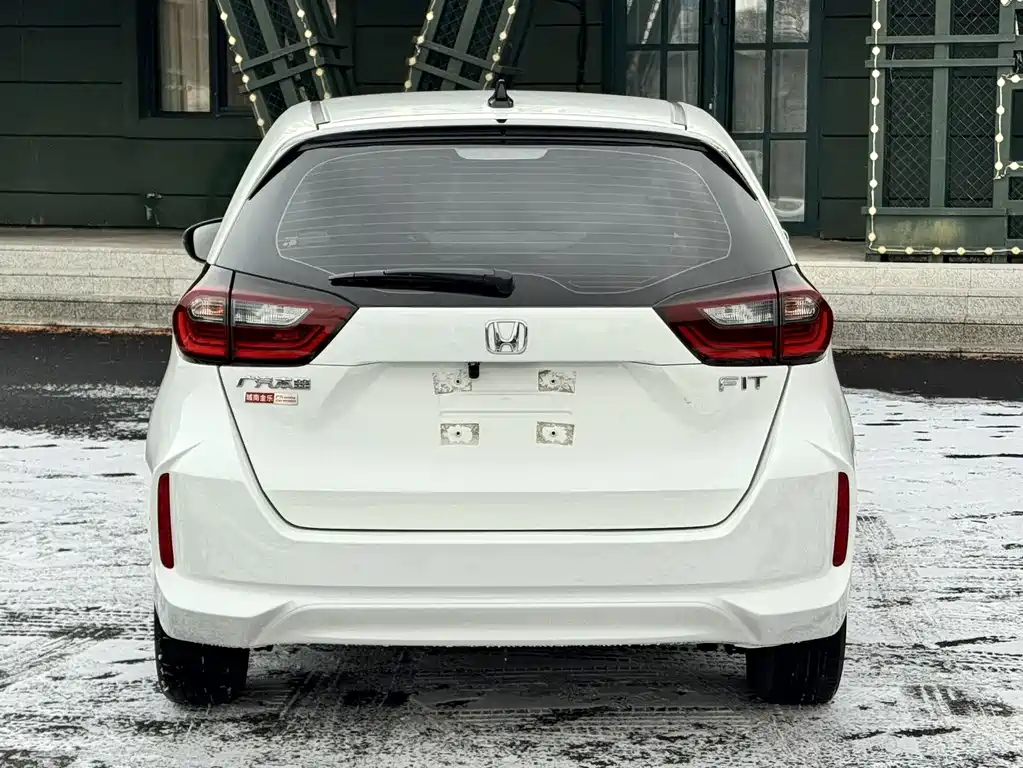 Honda Fit 2023 — фото 5