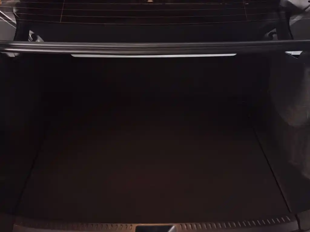 Mercedes-Benz A-Class 2019 — фото 15