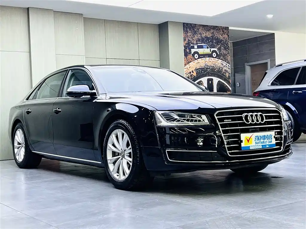Audi A8 2015 — фото 3