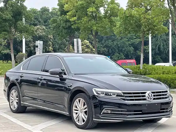 Volkswagen Phideon 2018