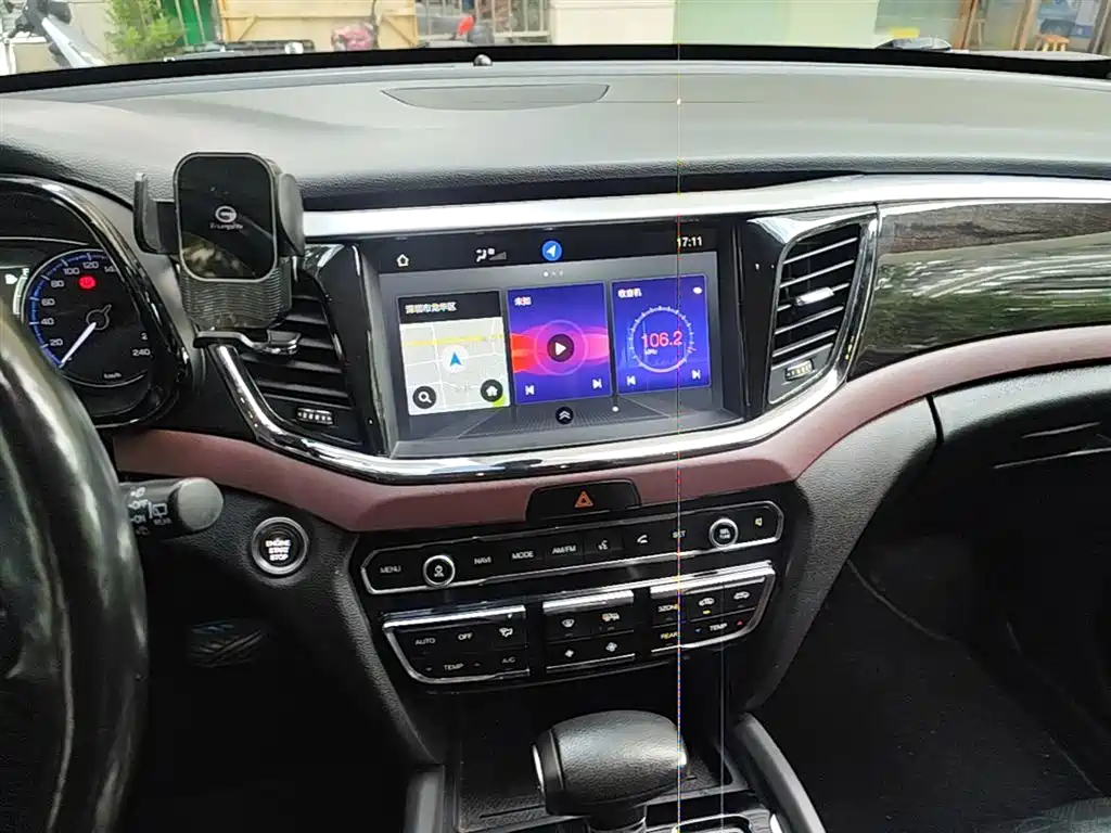 GAC Motor Trumpchi GS8 2019 — фото 13