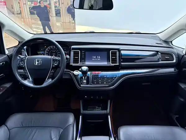 Honda Elysion 2019