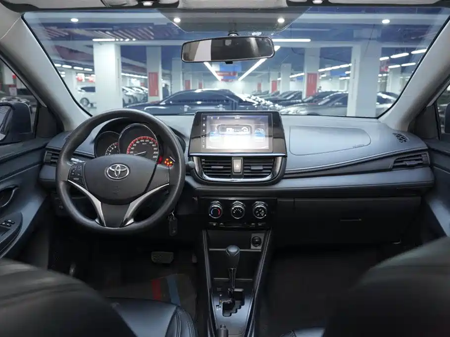 Toyota Vios 2021 — фото 17