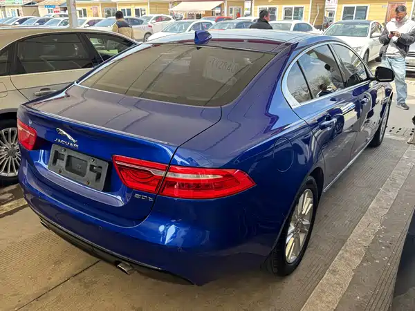 Jaguar XEL 2018