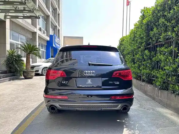 Audi Q7 2015