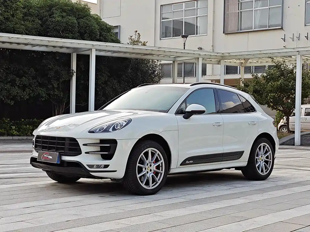 Porsche Macan 2015 — фото 3