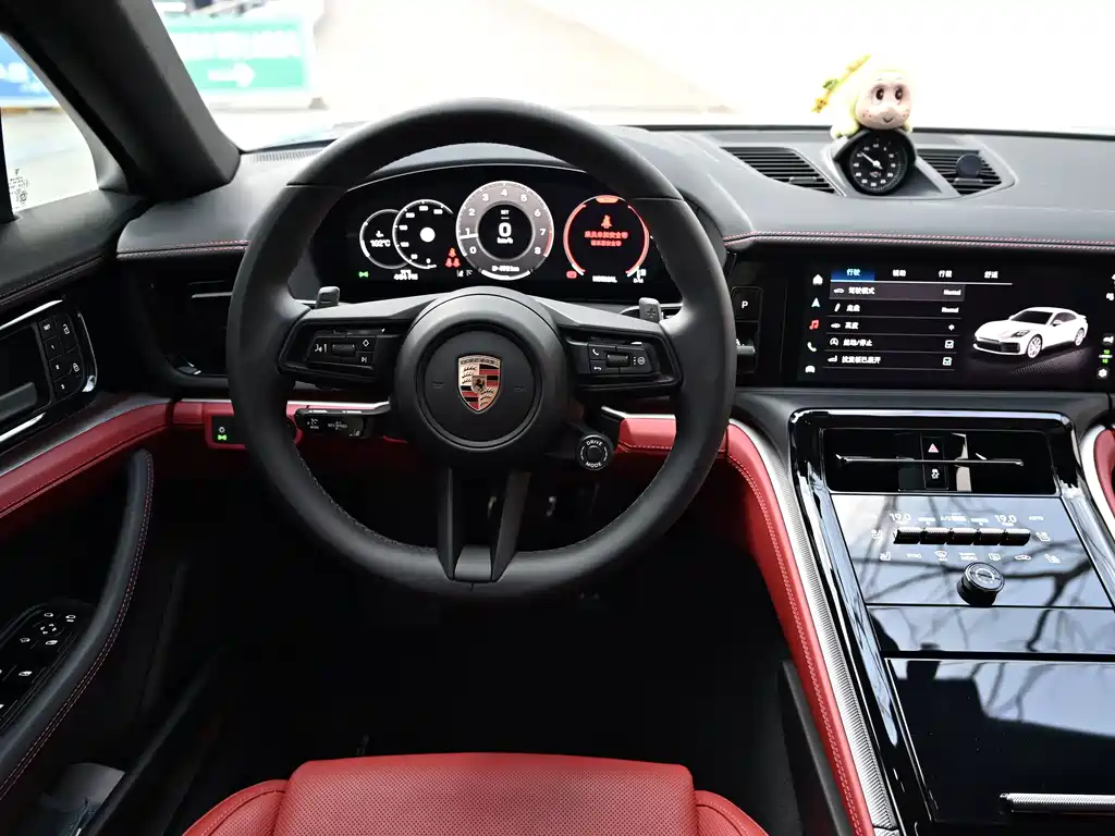 Porsche Panamera 2025 — фото 10