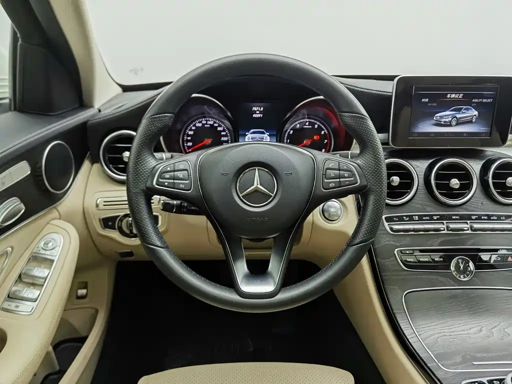 Mercedes-Benz C-Class 2015 — фото 11
