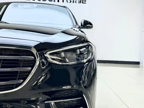 Mercedes-Benz S-Class 2021