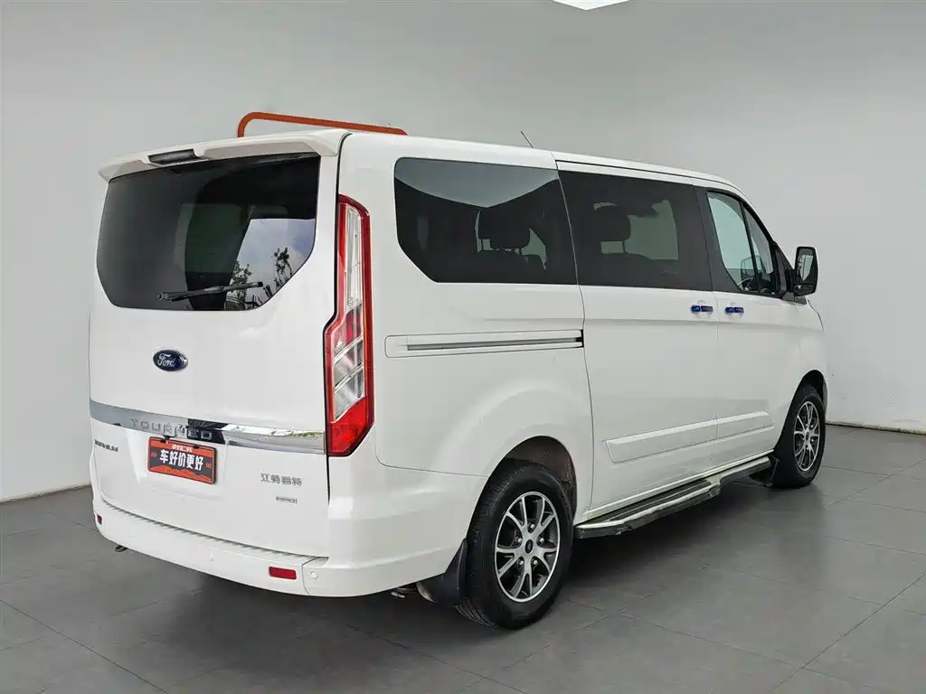 Ford Tourneo 2017 — фото 2