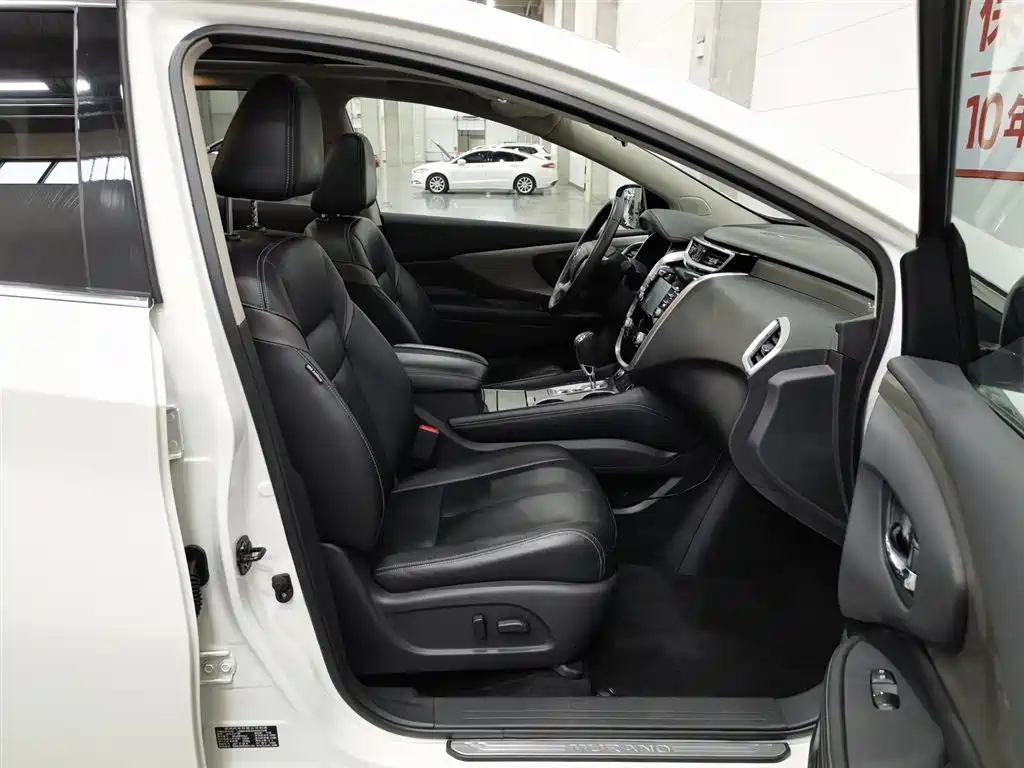 Nissan Murano 2017 — фото 23