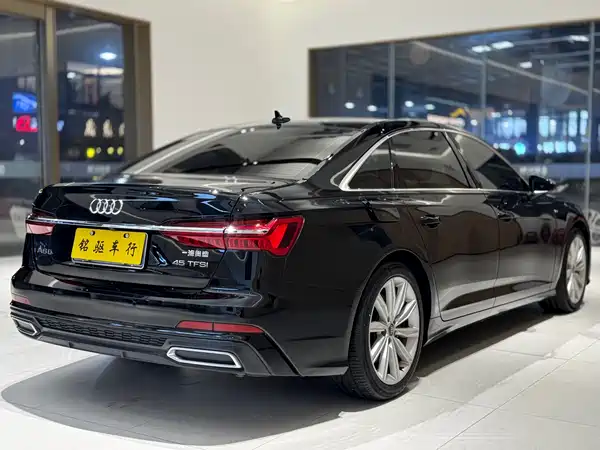 Audi A6L 2020