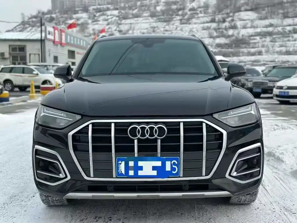 Audi Q5L 2023 — фото 2