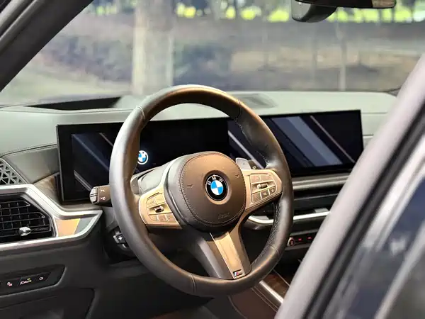 BMW X5 2024