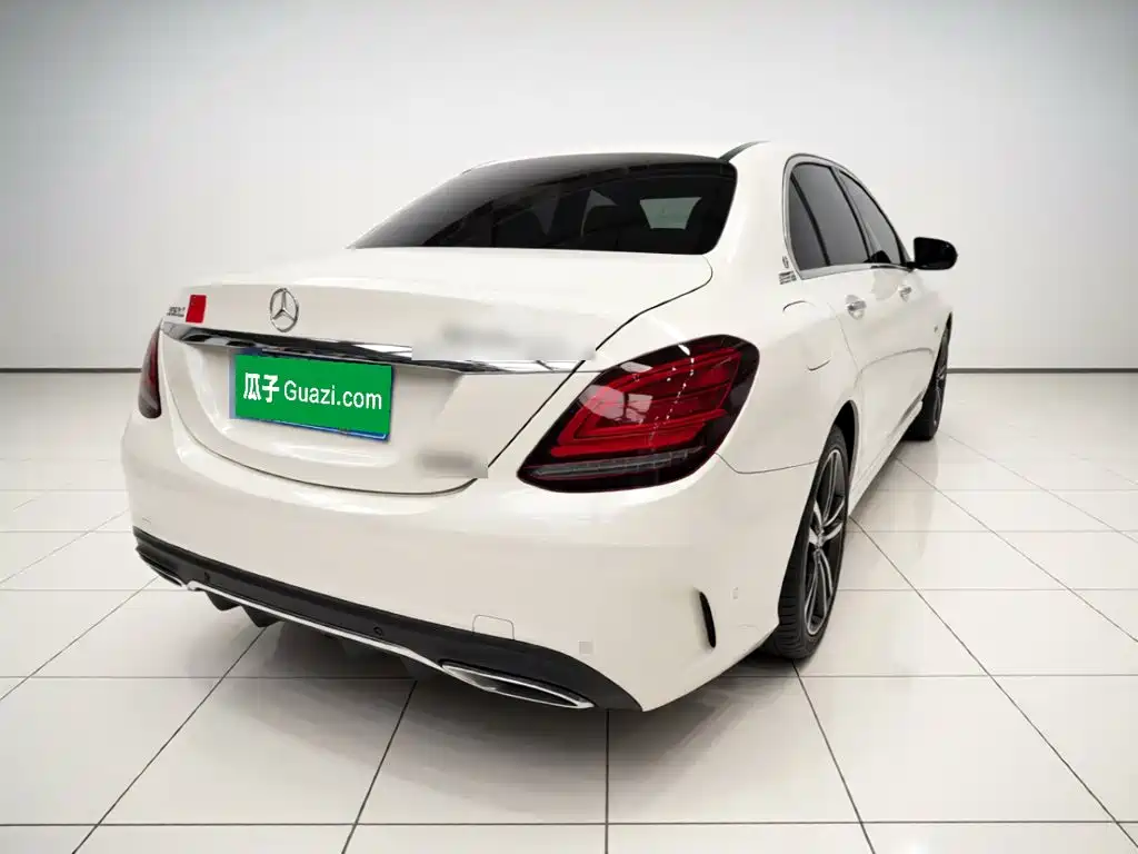 Mercedes-Benz C-Class 2019