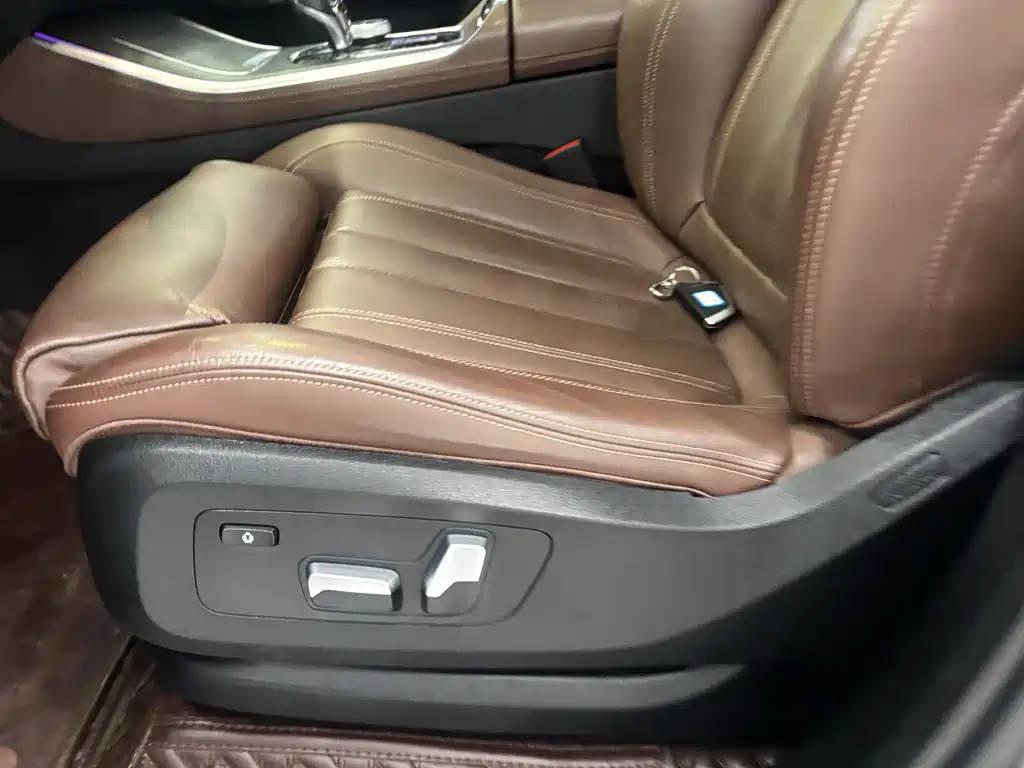 BMW X5 2020 — фото 12