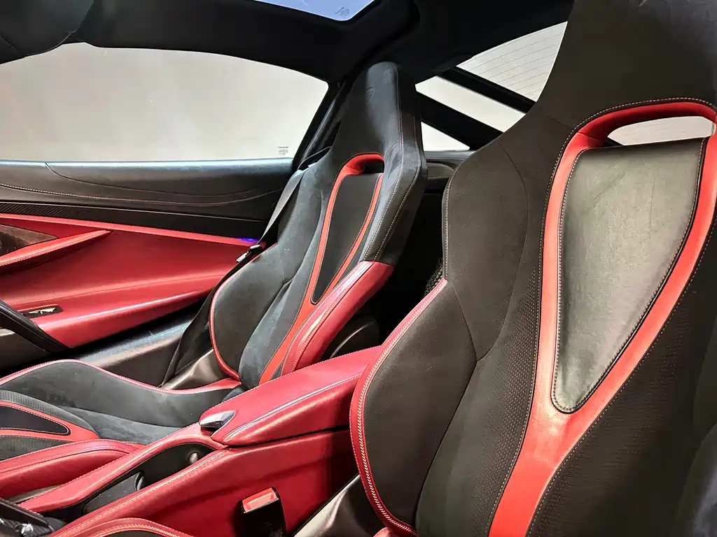 McLaren 720S 2018 — фото 9