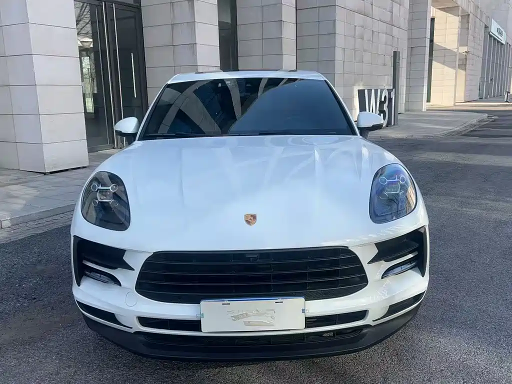 Porsche Macan 2021 — фото 2