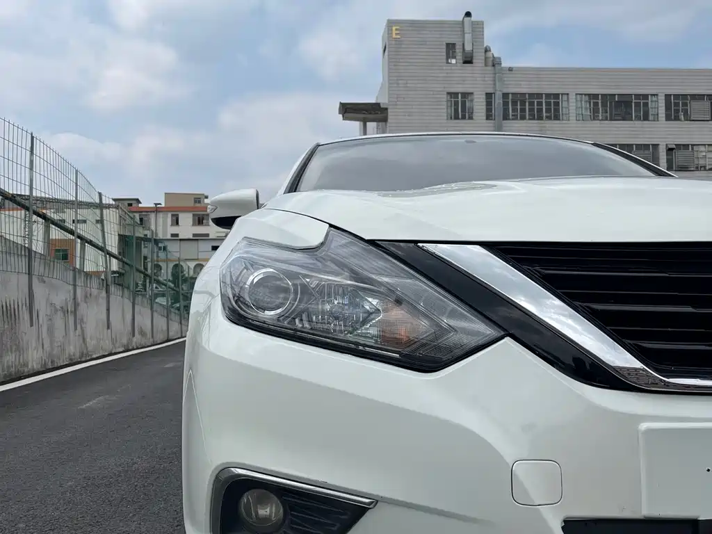 Nissan Teana 2017