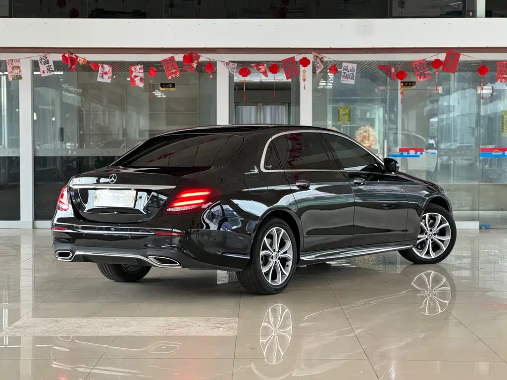 Mercedes-Benz E-Class 2020