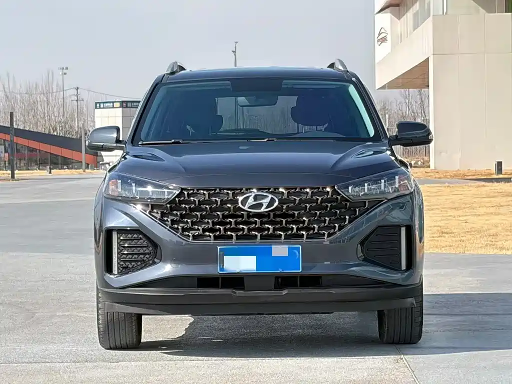 Hyundai ix35 2023 — фото 2
