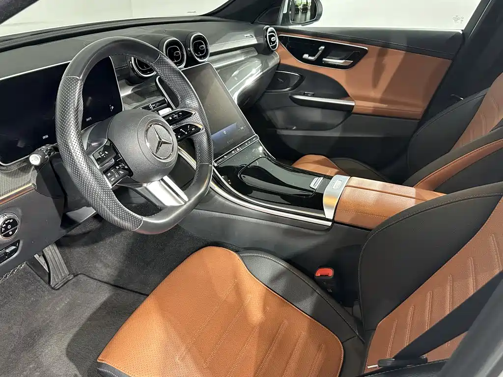 Mercedes-Benz C-Class 2023