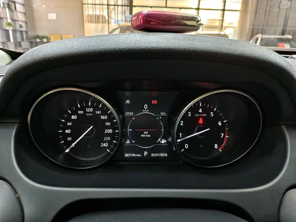 Land Rover Discovery Sport 2019 — фото 14