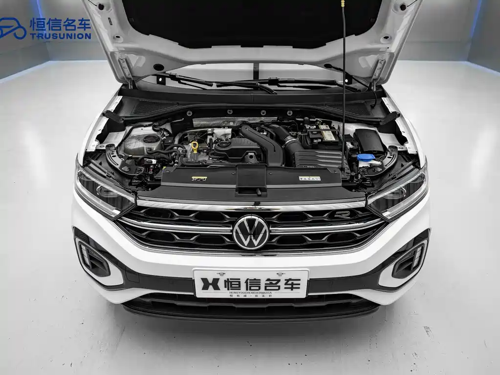 Volkswagen T-Roc 2023 — фото 19