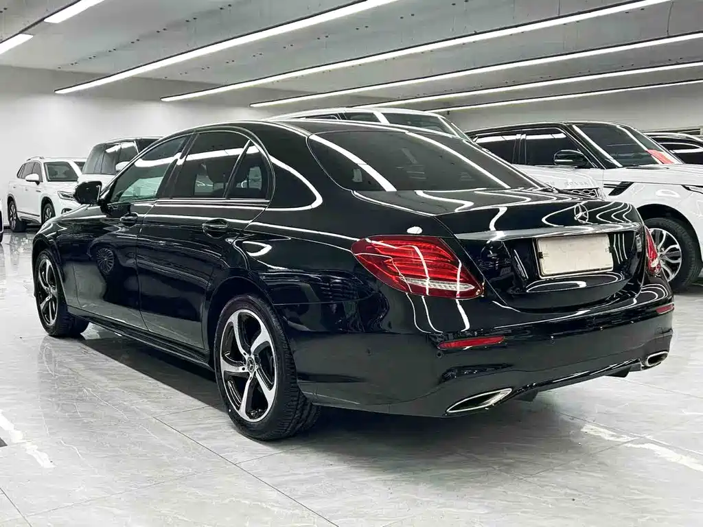 Mercedes-Benz E-Class 2018