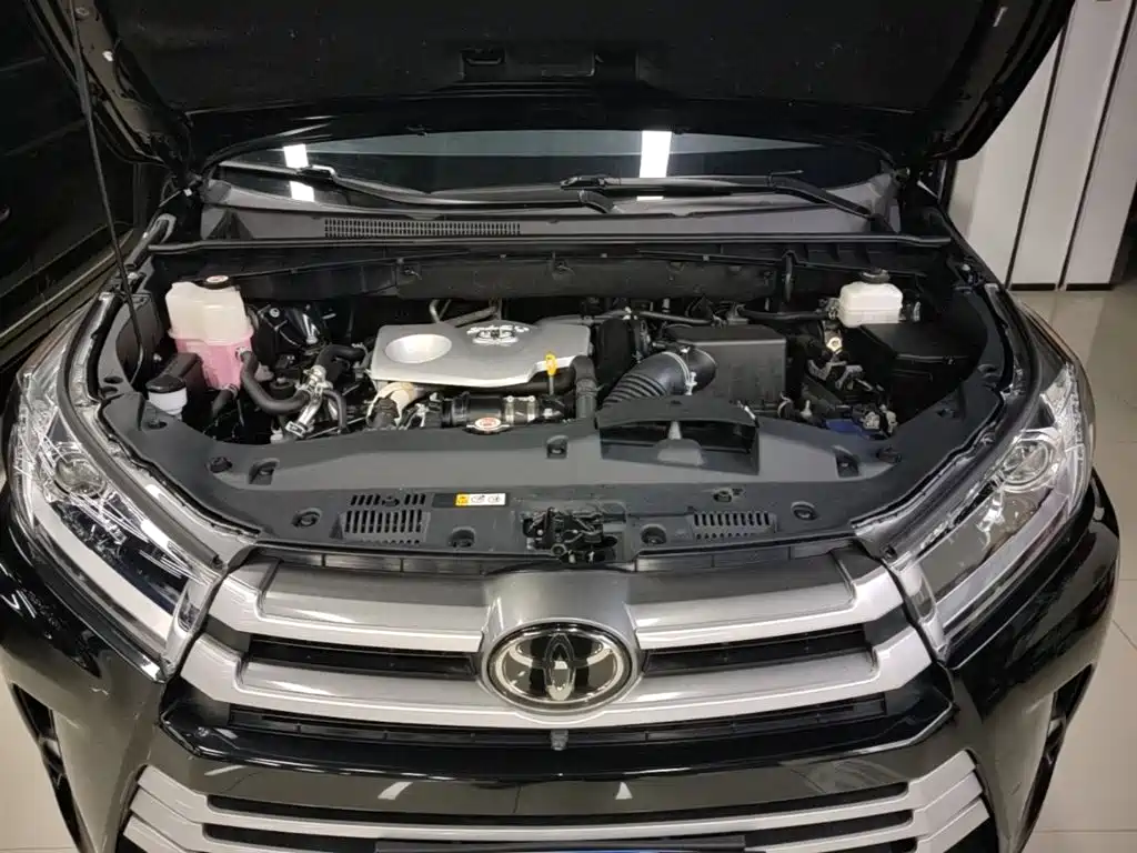 Toyota Highlander 2020 — фото 20