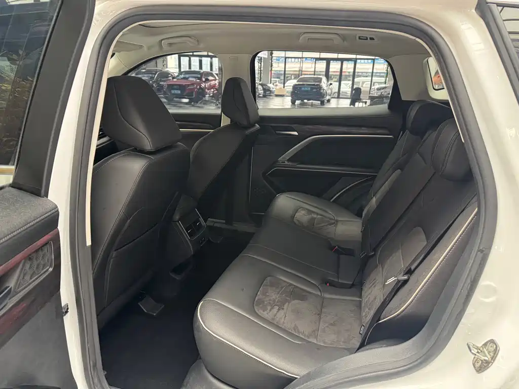 Haval H6 2023 — фото 19