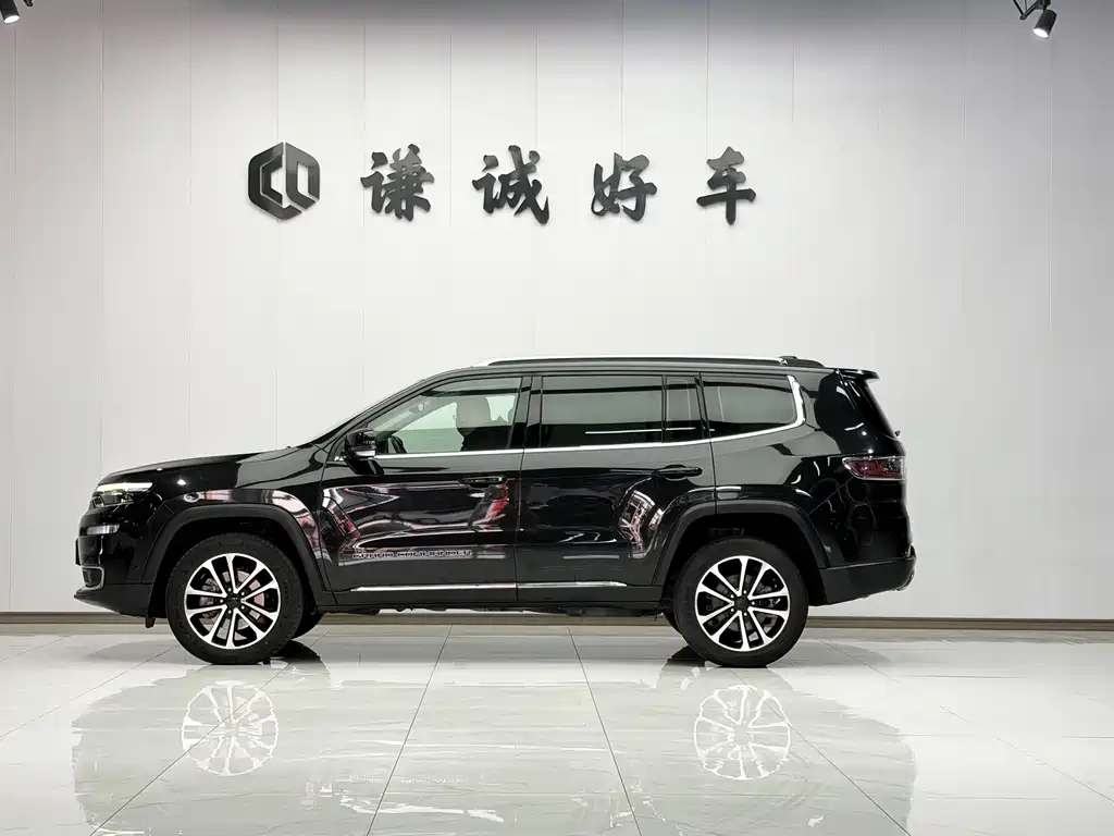 Jeep Grand Commander 2020 — фото 2
