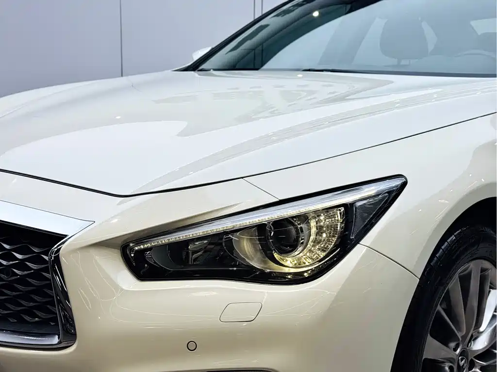 Infiniti Q50L 2020 — фото 23