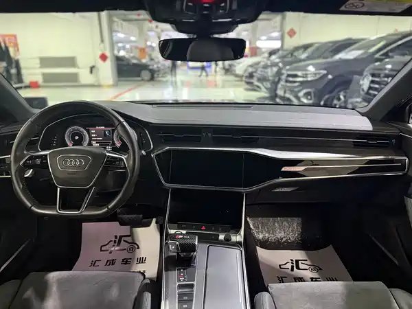 Audi A6L 2020