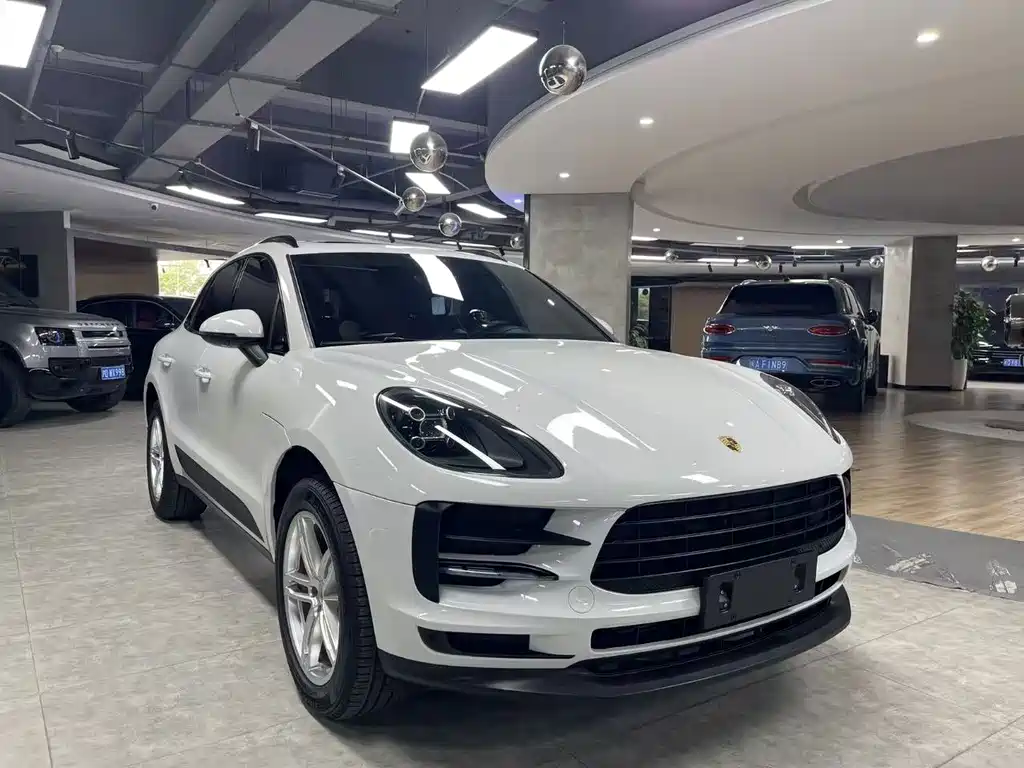 Porsche Macan 2020 — фото 2