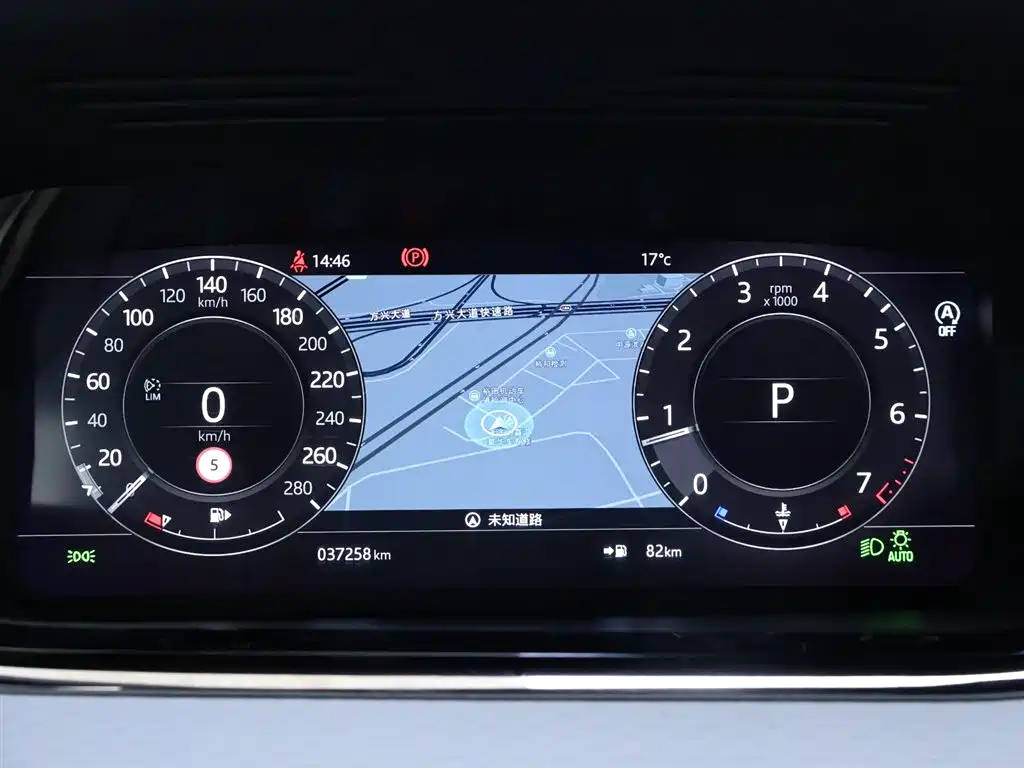 Land Rover Evoque 2021 — фото 15