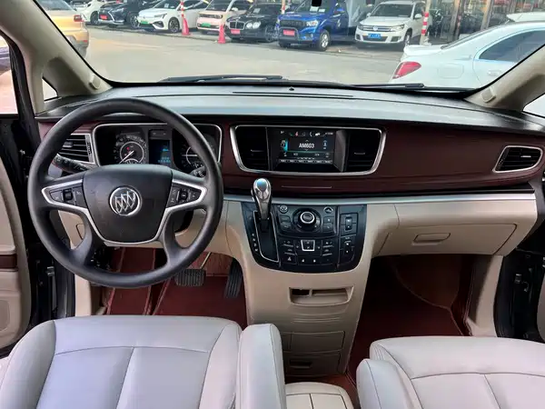 Buick GL8 2019