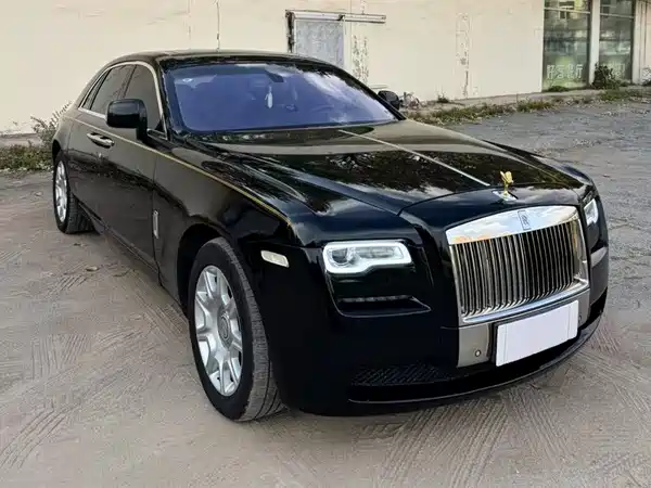Rolls-Royce Ghost 2010