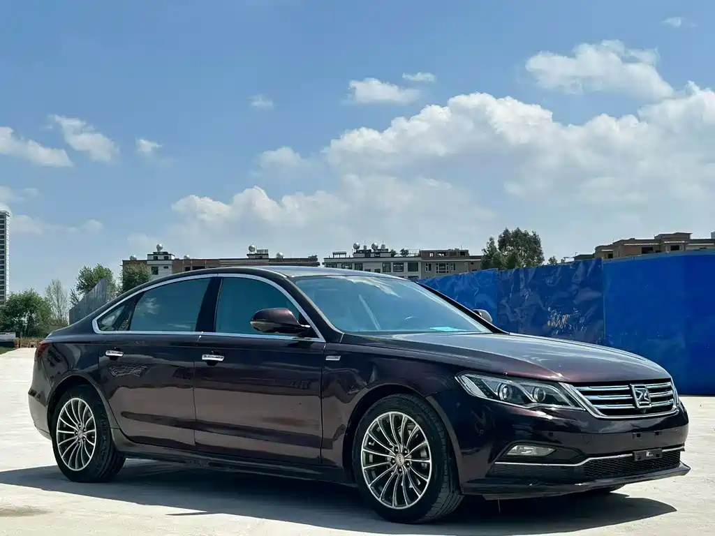 Zotye Z700 2018 — фото 3