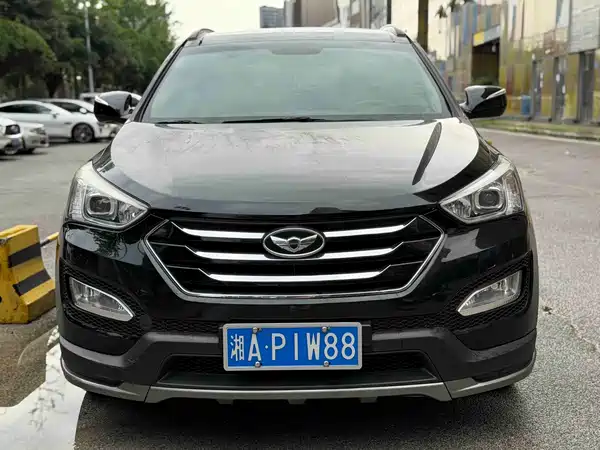 Hyundai Santa Fe 2013