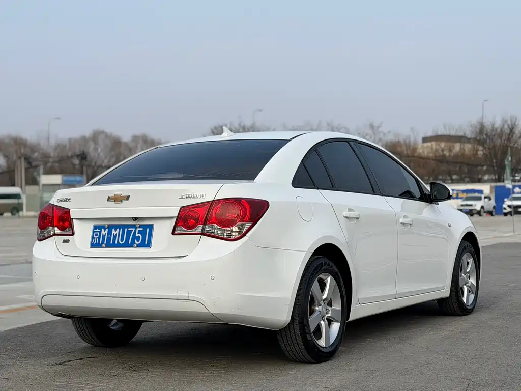 Chevrolet Cruze 2013 — фото 6