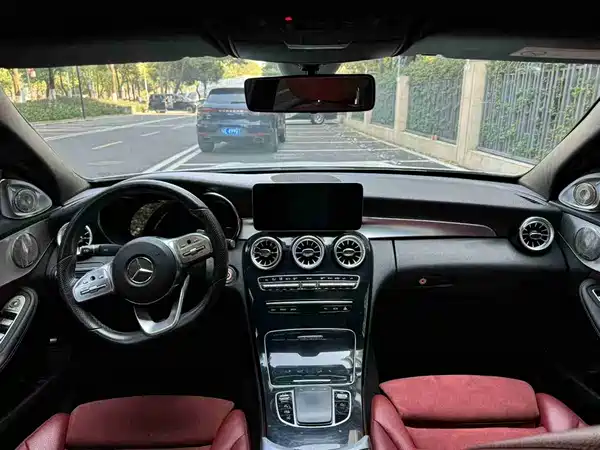 Mercedes-Benz C-Class 2021