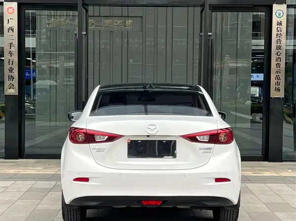 Mazda 3 Axela 2017