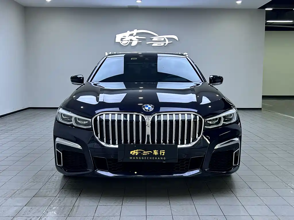 BMW 7 Series 2020 — фото 2