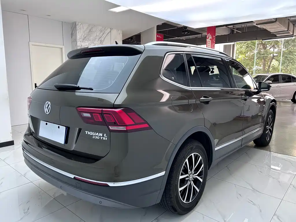 Volkswagen Tiguan L 2018