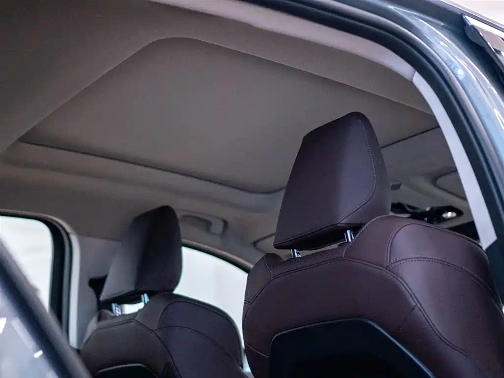 BMW X2 2025 — фото 18