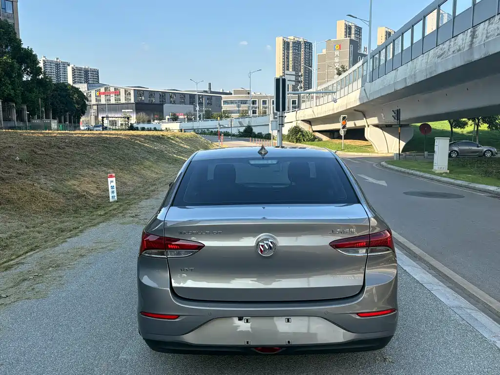 Buick Excelle 2018