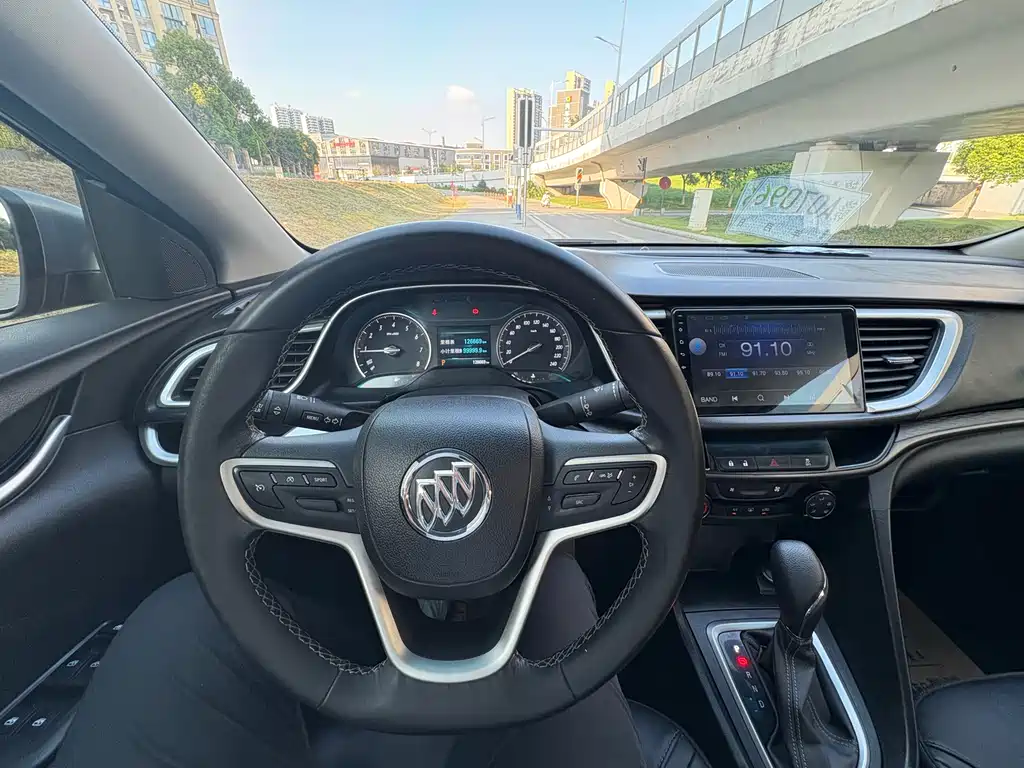 Buick Excelle 2018 — фото 11