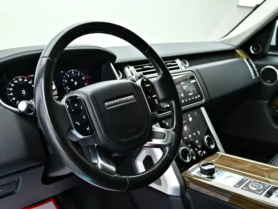 Land Rover Range Rover 2019 — фото 15