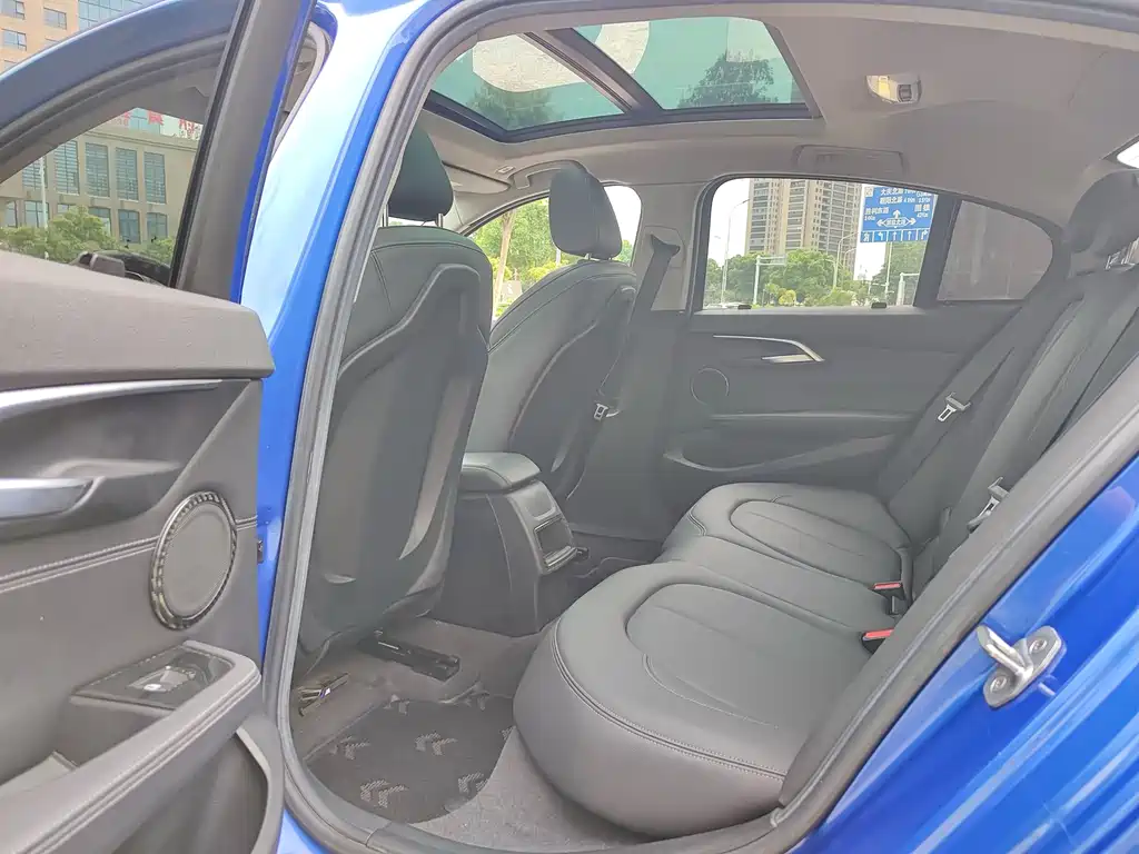 BMW 1 Series 2019